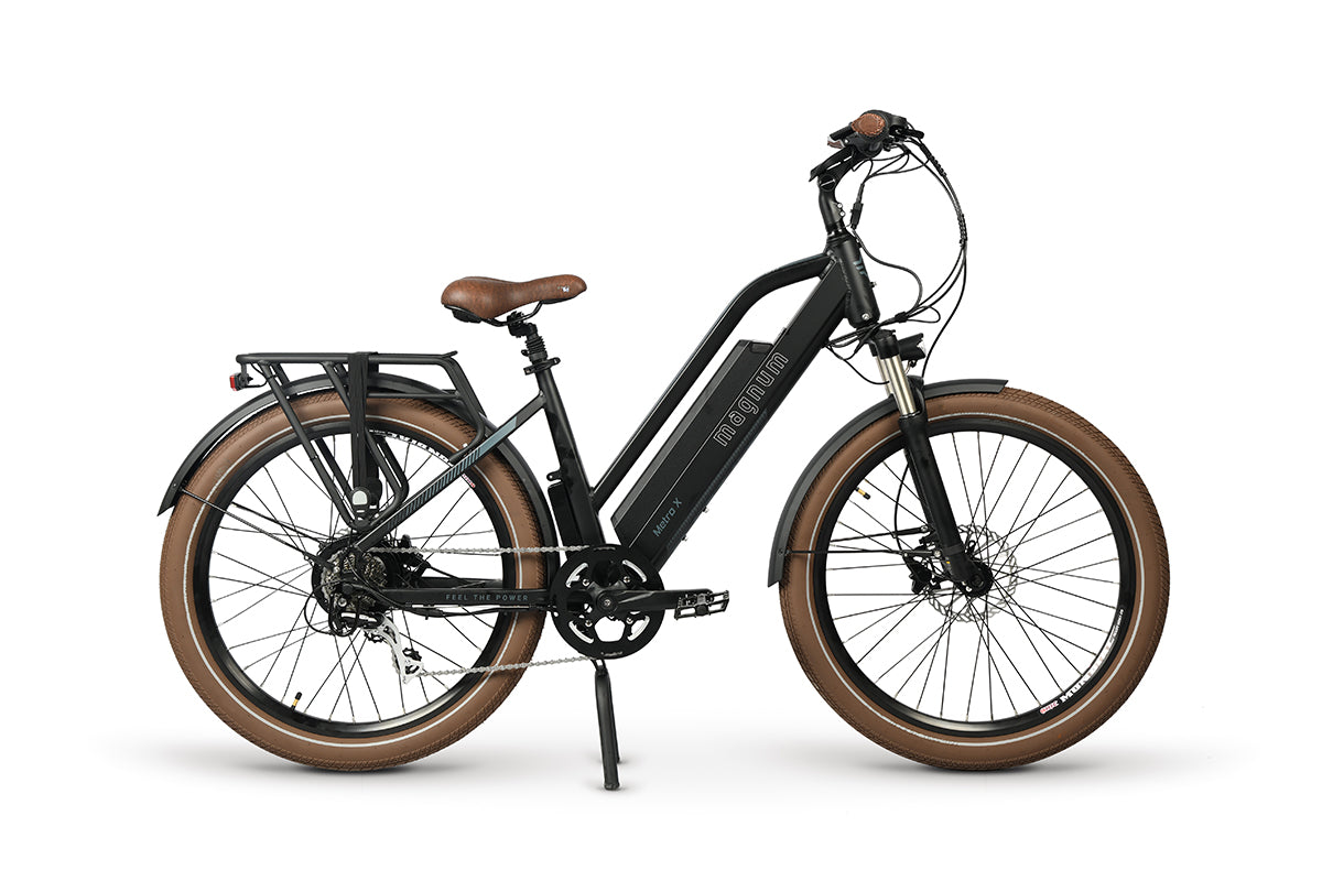 #Magnum_MetroX #Electric Bicycle #Black #Magnum #Voltaire_Cycles_Verona