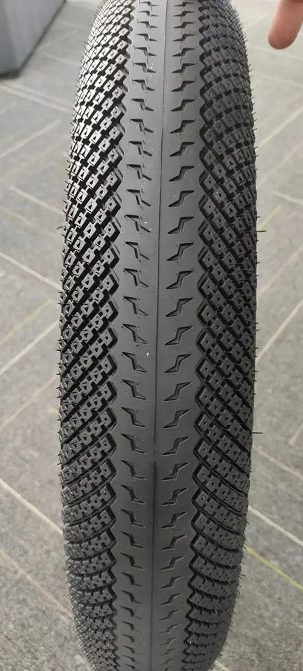 Fat Tire 20X4.00 road