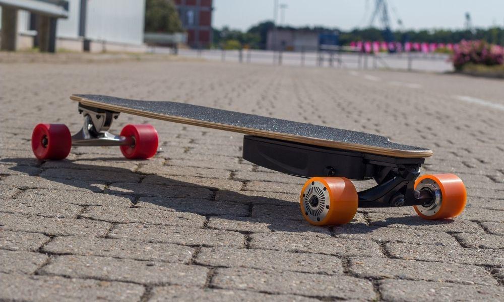 The Benefits of Owning an Electric Skateboard