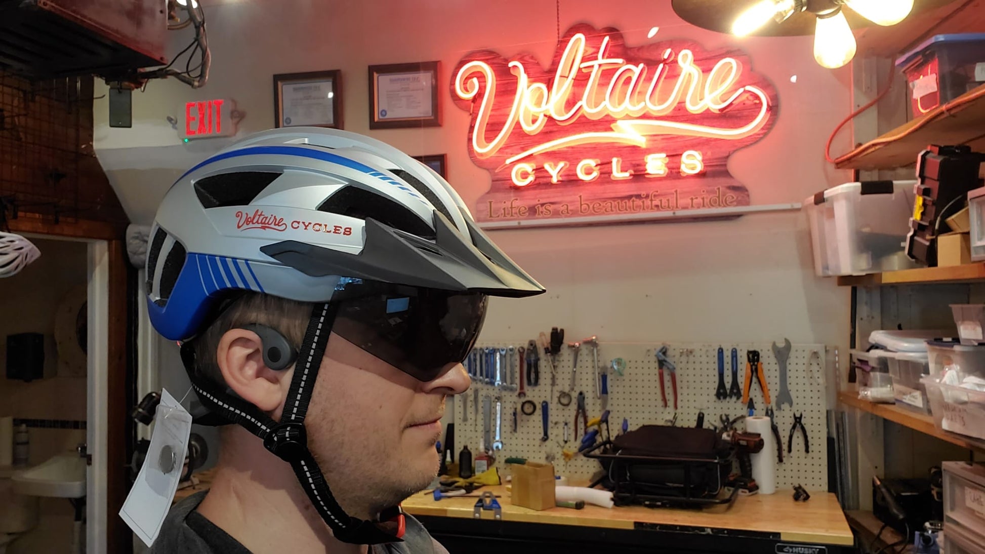 Voltaire Cycles Helmet