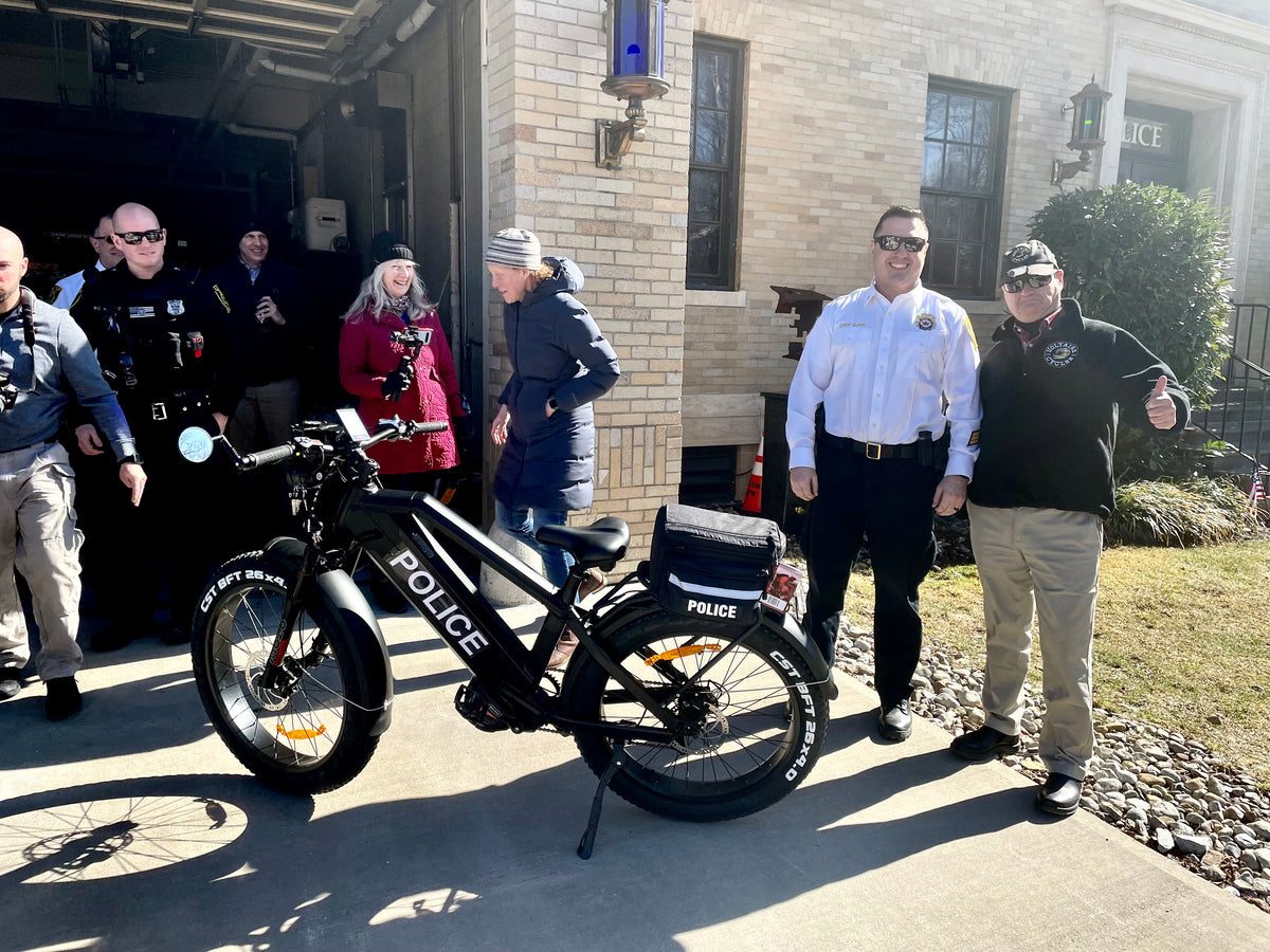 electric police bicycle Etek Hunter Specially Designed eBike 30-oz. Tumbler Osprey Transporter Carry-On Boarding Name:Black Orange Butt The MD 750 has